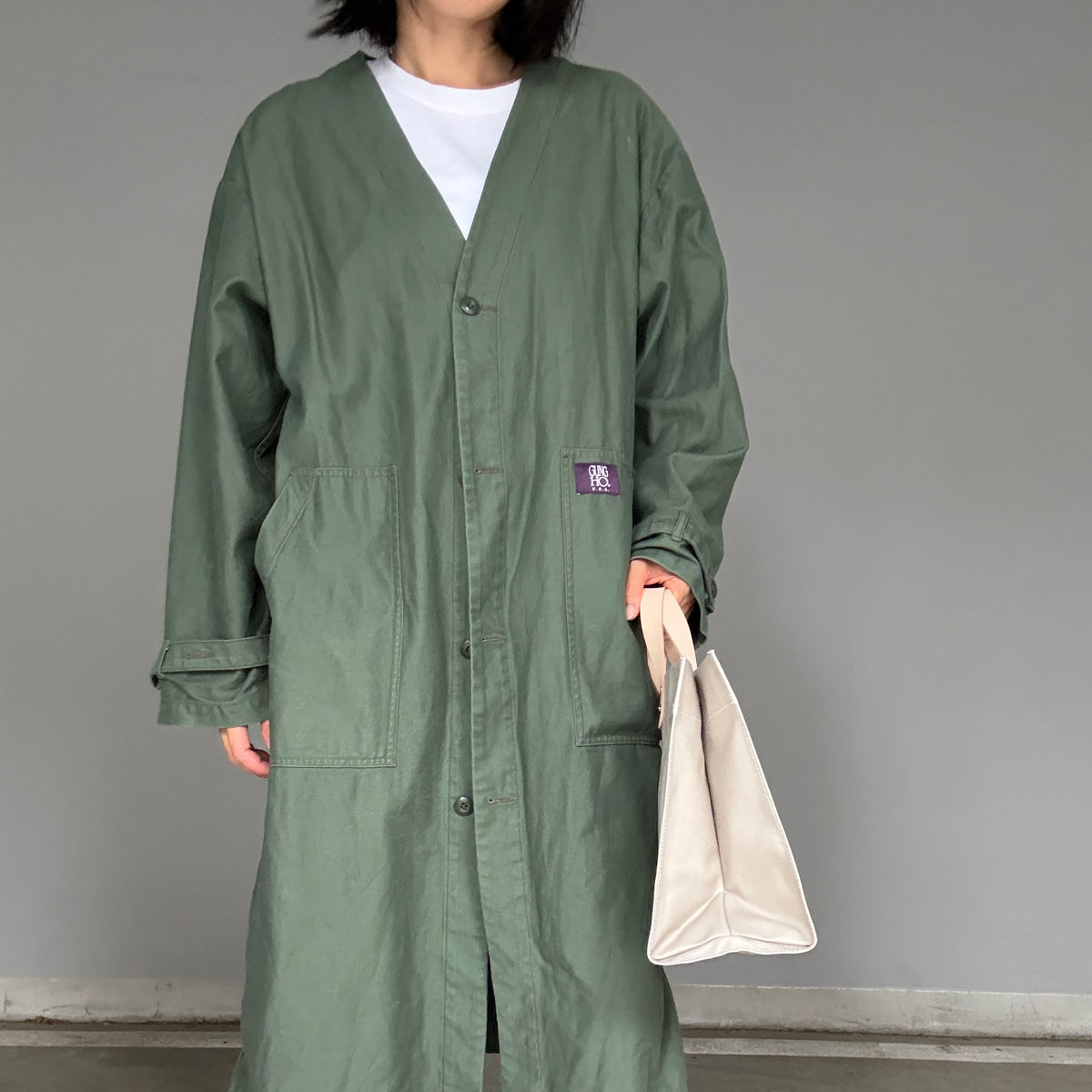 「軽くて拭ける」Coated PVC（レクタングル L）Silver Grey