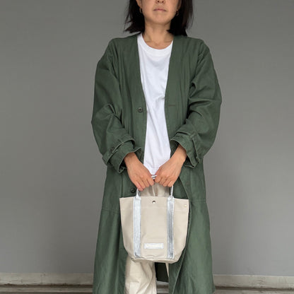 「軽くて拭ける」Coated PVC（Round BottomA） Silver Grey