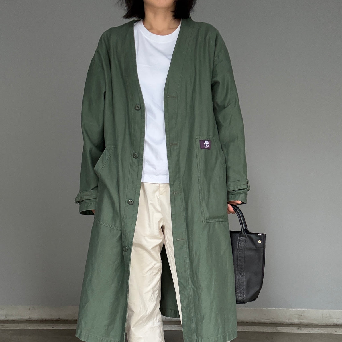 「軽くて拭ける」Coated PVC（Round BottomA） Black