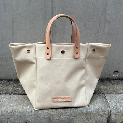 "Lightweight and wipeable" Coated PVC (SQ) IVORY