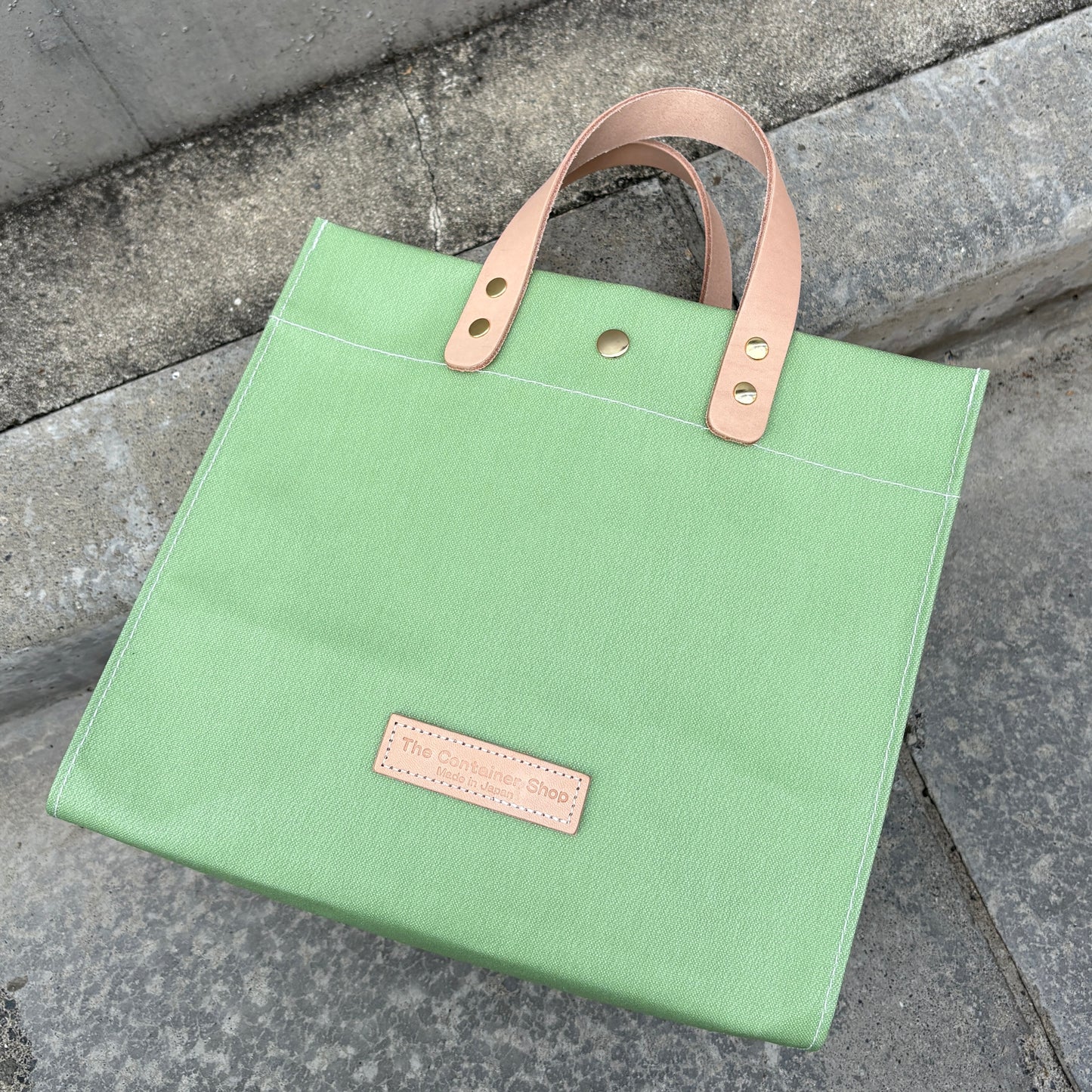 「軽くて拭ける」Coated PVC（レクタングルM） PEAGREEN