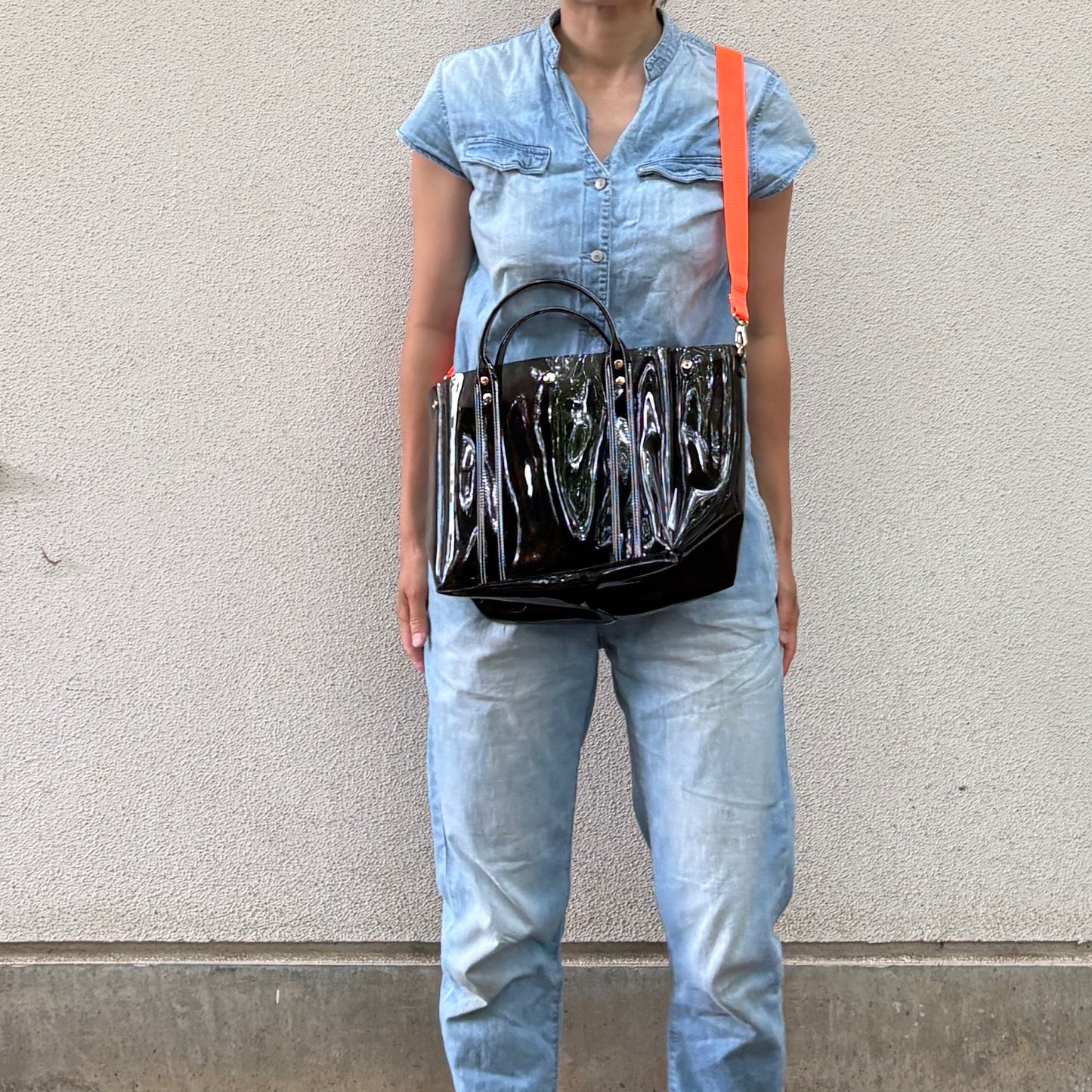 Colored PVC (Clear Handle) Tote L/Bark Brown