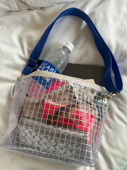 3900 yen 💛❤️💚 Clear Industrial Materials Pochette (M)