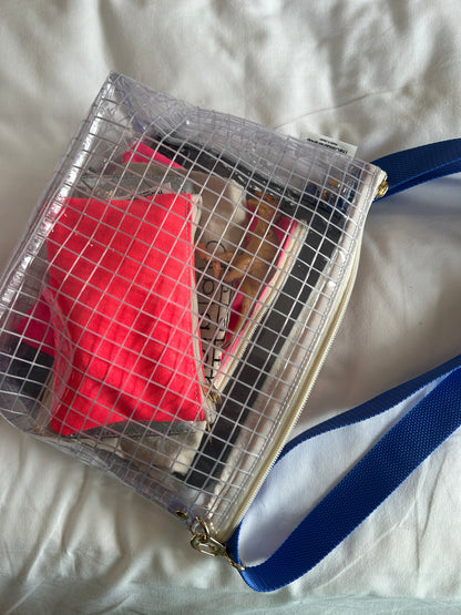 3900 yen 💛❤️💚 Clear Industrial Materials Pochette (M)