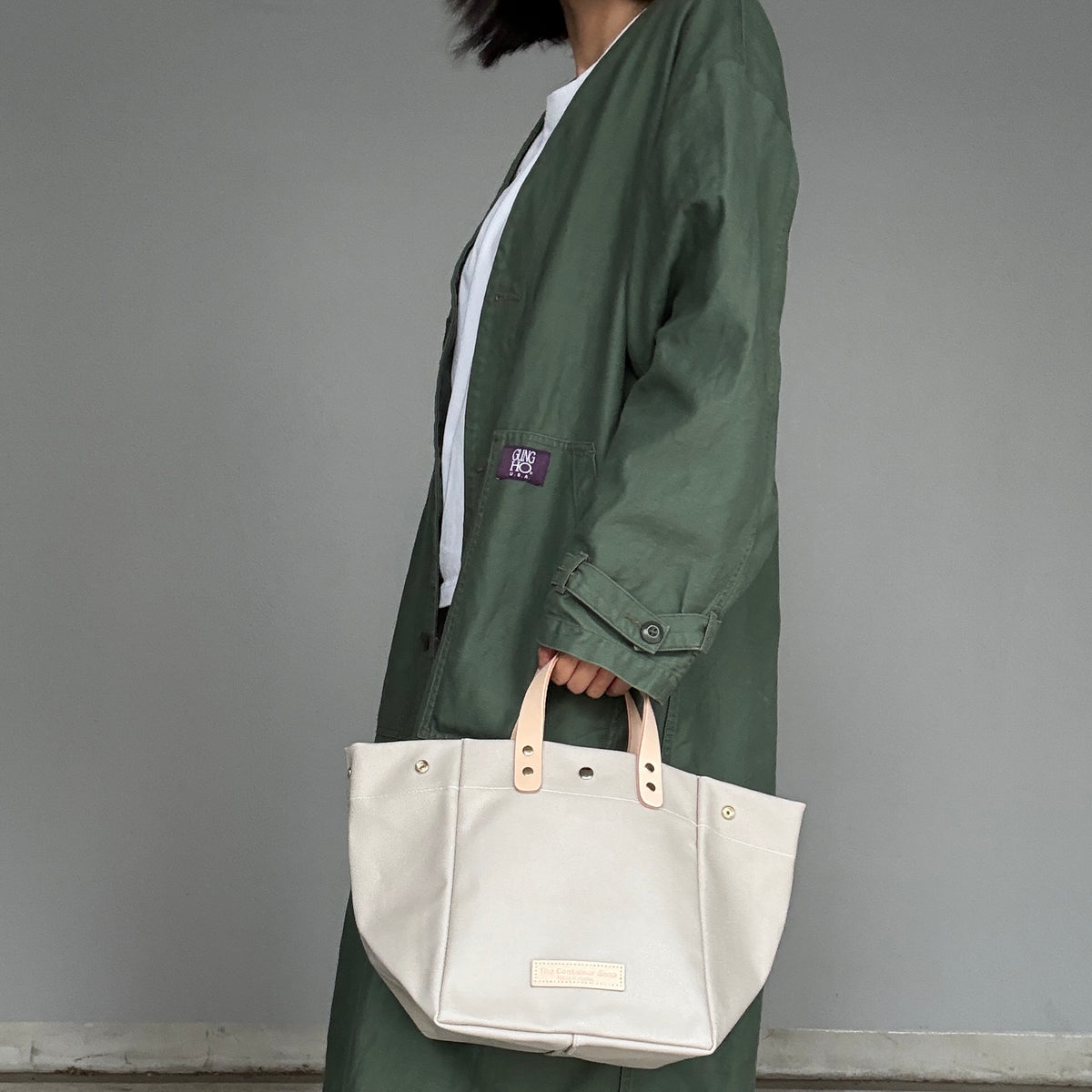 「軽くて拭ける」PVC加工（SQ） Silver Grey