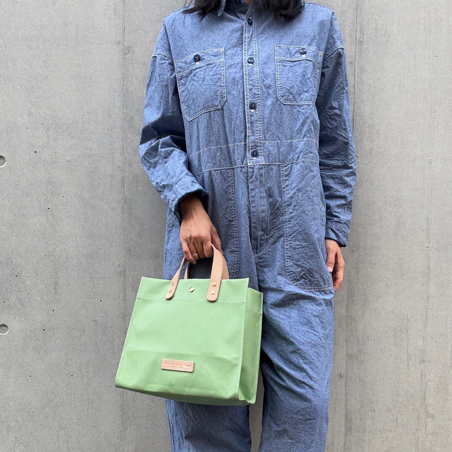 「軽くて拭ける」Coated PVC（レクタングルM） PEAGREEN