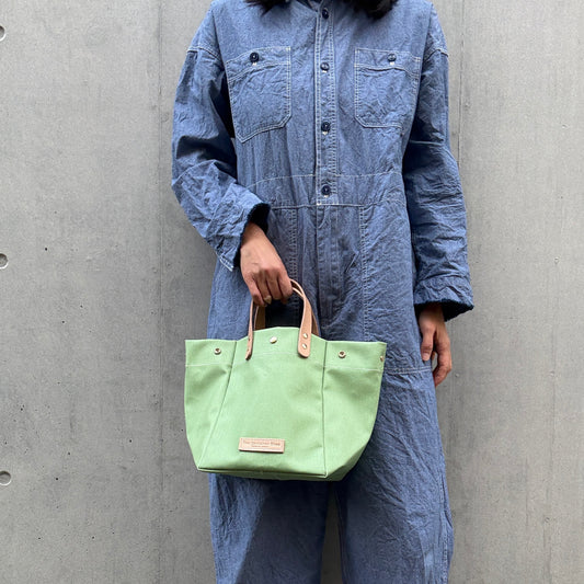 「軽くて拭ける」Coated PVC（SQ）PEAGREEN