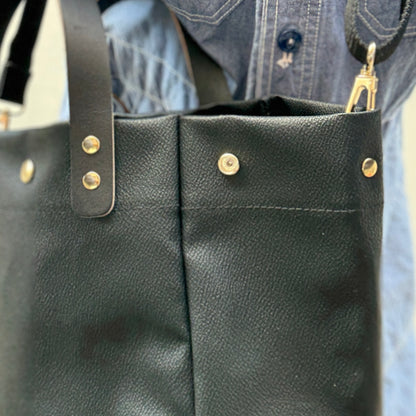 "Lightweight and wipeable" Coated PVC (SQ) BLACK