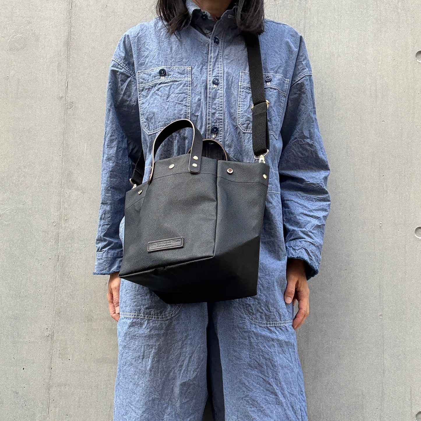 "Lightweight and wipeable" Coated PVC (SQ) BLACK