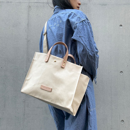 「軽くて拭ける」Coated PVC（レクタングルM） IVORY