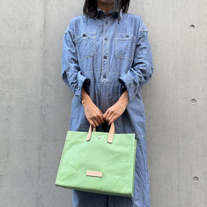 "Lightweight and wipeable" Coated PVC (Rectangle L) BLACK