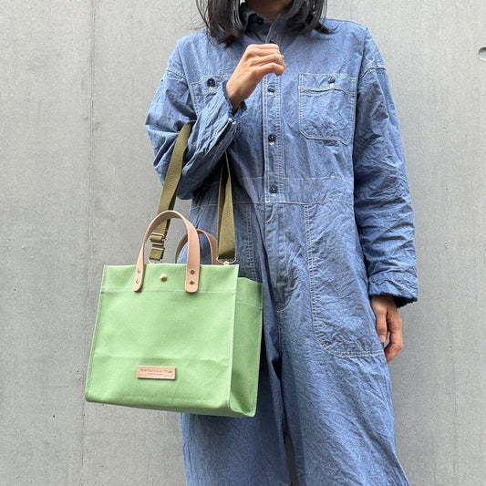 「軽くて拭ける」Coated PVC（レクタングルM） PEAGREEN