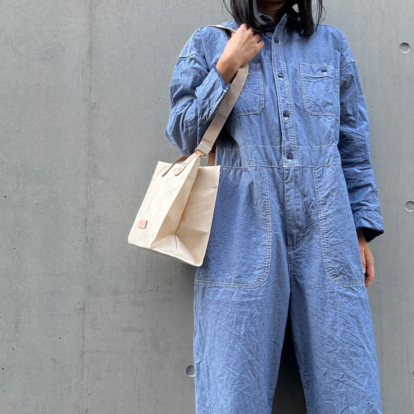 「軽くて拭ける」Coated PVC（レクタングルM） IVORY