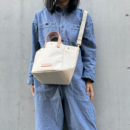 "Lightweight and wipeable" Coated PVC (SQ) IVORY