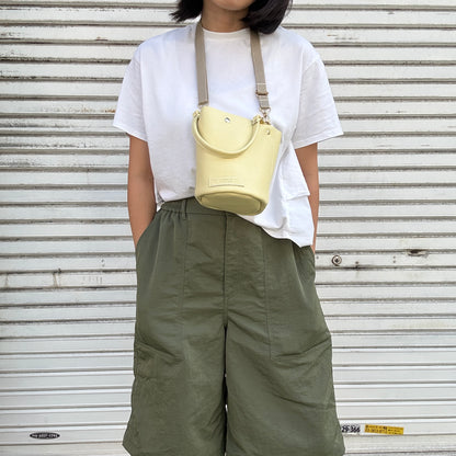 10月中旬発送🚚＜受注販売スタート＞Cow Leather（肩がけできるワンショルダー）CREAM YELLOW