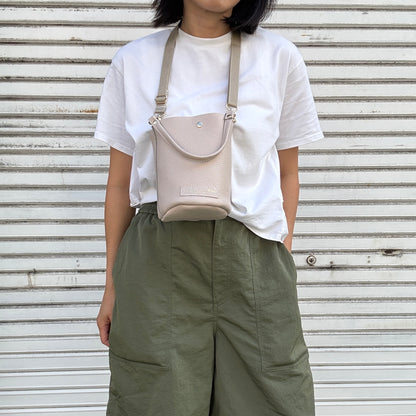 10月中旬発送🚚＜受注販売スタート＞Cow Leather（肩がけできるワンショルダー）DRIFT WOOD