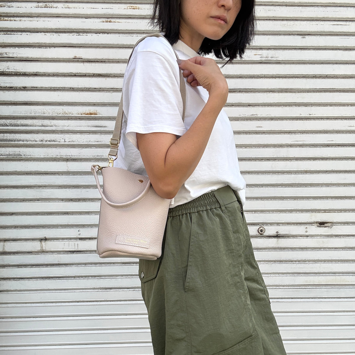 10月中旬発送🚚＜受注販売スタート＞Cow Leather（肩がけできるワンショルダー）DRIFT WOOD