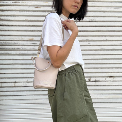 10月中旬発送🚚＜受注販売スタート＞Cow Leather（肩がけできるワンショルダー）DRIFT WOOD