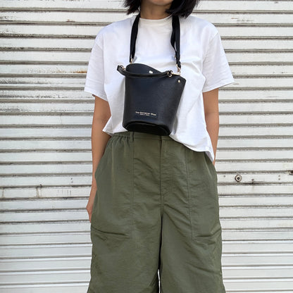 *Sales end on June 20th
Cow Leather (One Shoulder) Curry