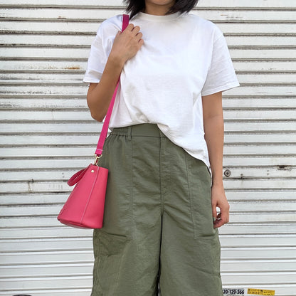 10月中旬発送🚚＜受注販売スタート＞Cow Leather（肩がけできるワンショルダー）ROSE