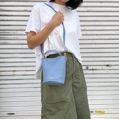 10月中旬発送🚚＜受注販売スタート＞Cow Leather（肩がけできるワンショルダー）WATER FALL