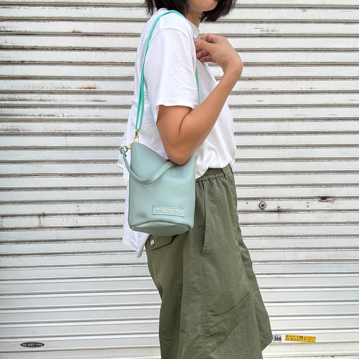 10月中旬発送🚚＜受注販売スタート＞Cow Leather（肩がけできるワンショルダー）MINT