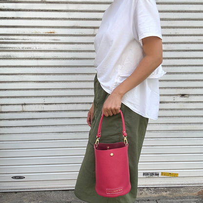 10月中旬発送🚚＜受注販売スタート＞Cow Leather（肩がけできるワンショルダー）ROSE