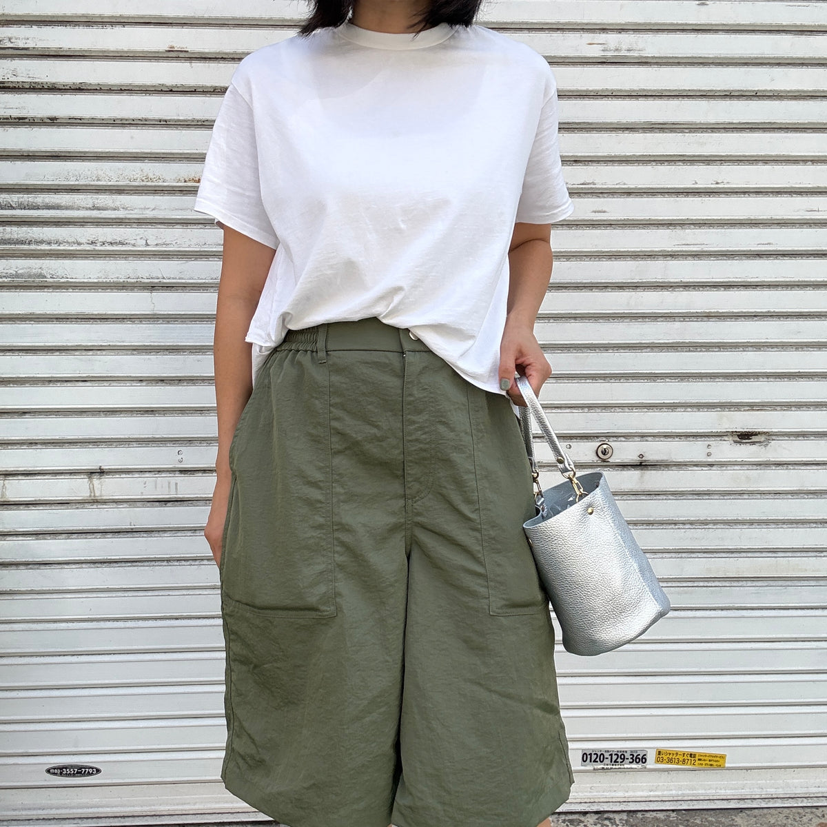 10月中旬発送🚚＜受注販売スタート＞Cow Leather（肩がけできるワンショルダー）METHERIC ARGENTO