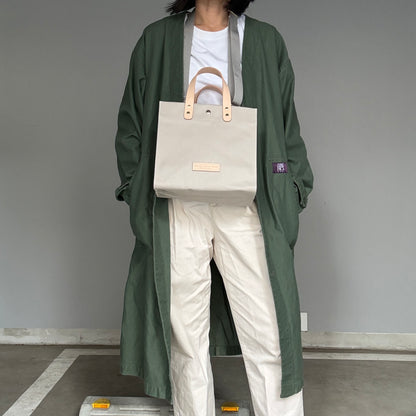 「軽くて拭ける」Coated PVC（レクタングルM）Silver Grey