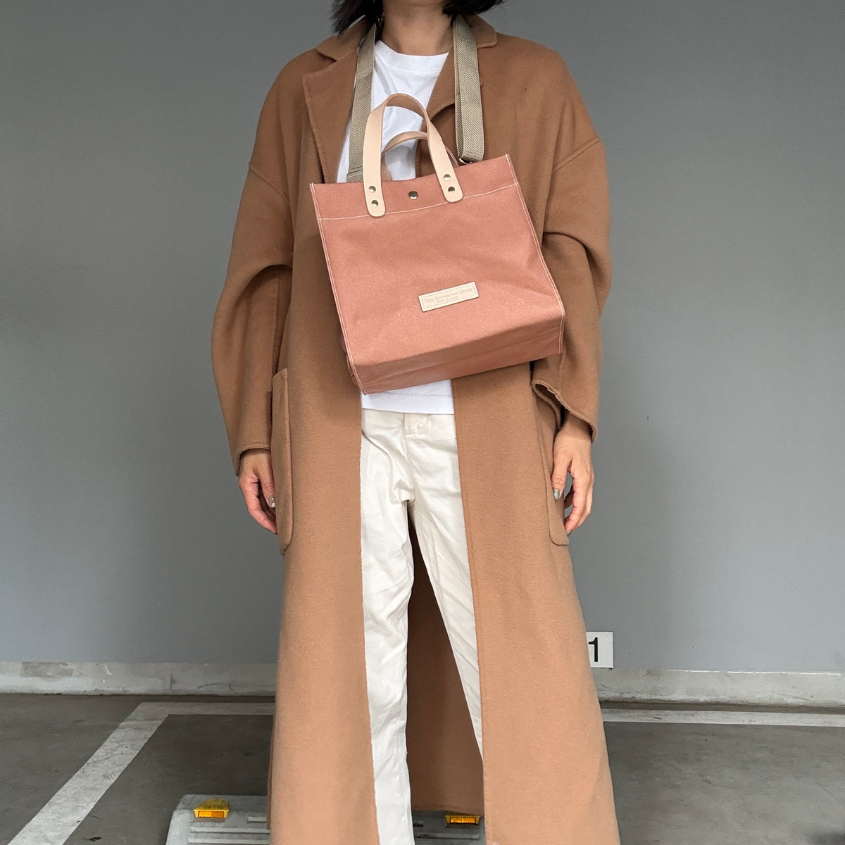 ＜数量限定＜数量限定＞「軽くて拭ける」Coated PVC（レクタングルM）Flamingo Pink🦩