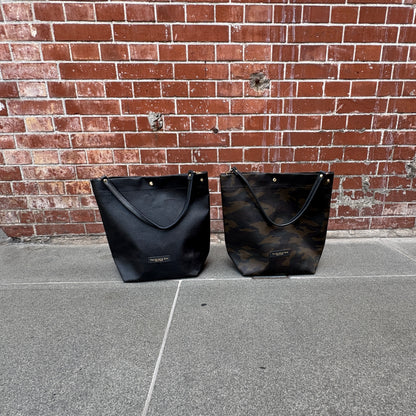 「軽くて拭ける」Coated PVC Camouflage（Shoulder BAG)