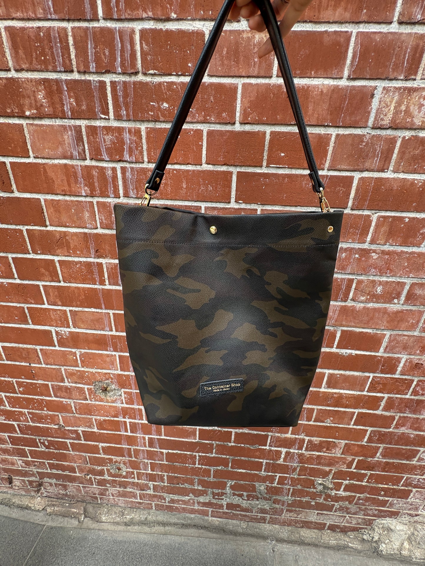 「軽くて拭ける」Coated PVC Camouflage（Shoulder BAG)