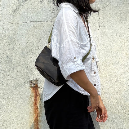 「軽くて拭ける」Coated PVC Camouflage（POCHETTE S)