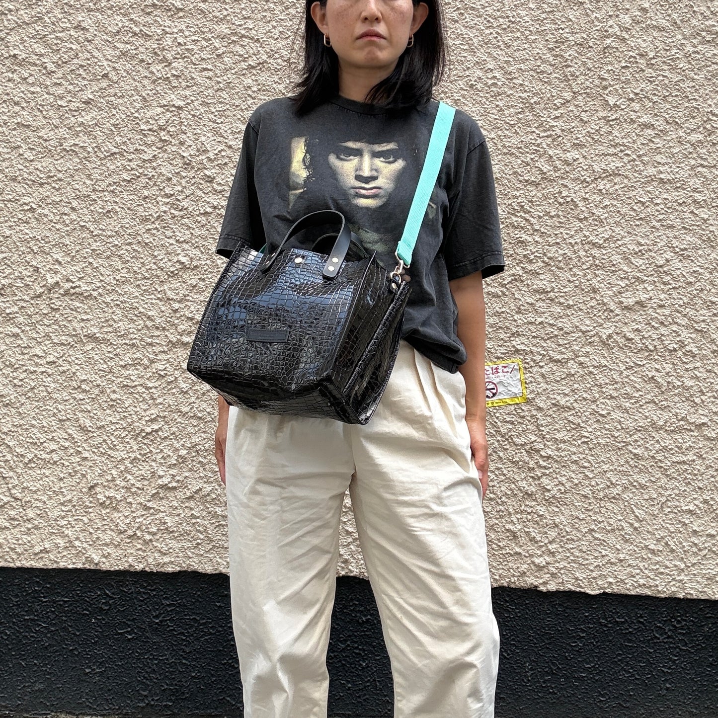Limited stock) Early June Colored PVC (Leather Handle) Tote M / 🐊Crocodile Black