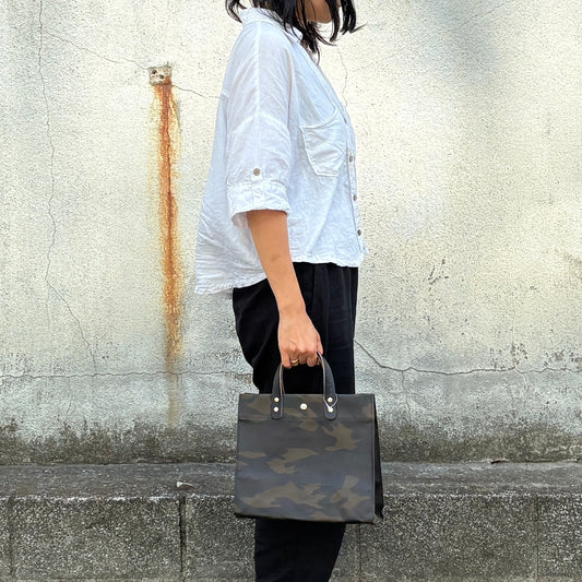 残4)「軽くて拭ける」Coated PVC Camouflage（Rectangle M)