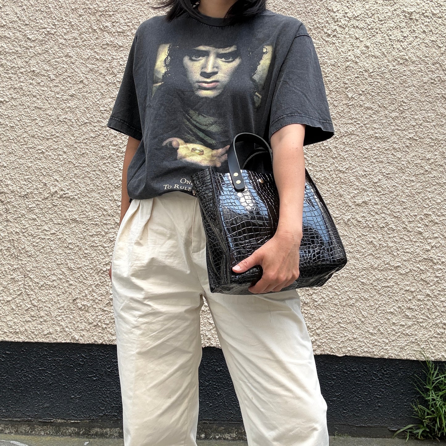 Limited stock) Early June Colored PVC (Leather Handle) Tote M / 🐊Crocodile Black