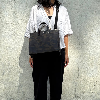"Lightweight and wipeable" Coated PVC Camouflage (Rectangle L)
