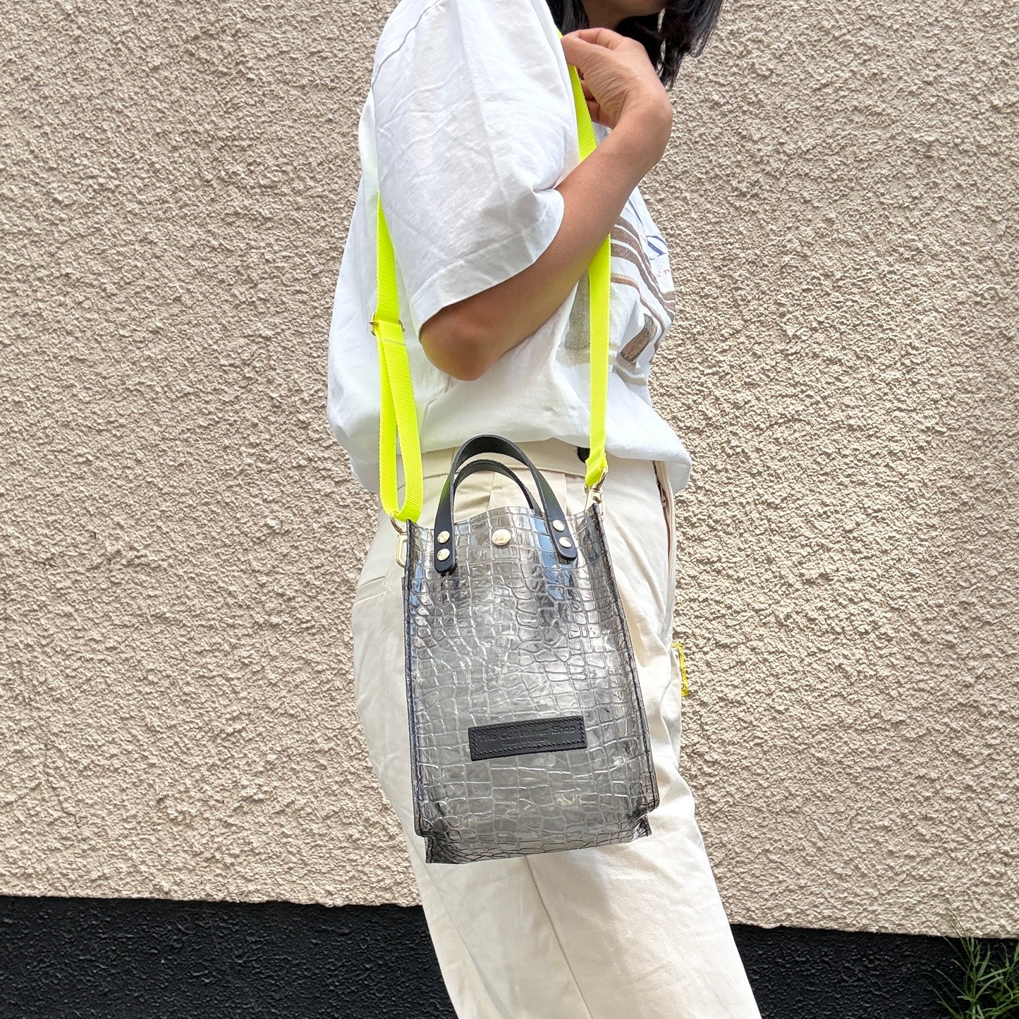 Early July <Pre-order> Colored PVC (Leather Handle) Pochette / 🐊Crocodile Clear Grey