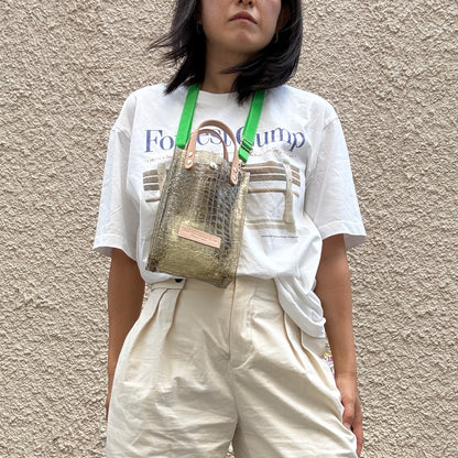7月上旬発送予約＜新色＞Colored PVC(LeatherHandle)Pochette/🐊Crocodile Kahki Brown