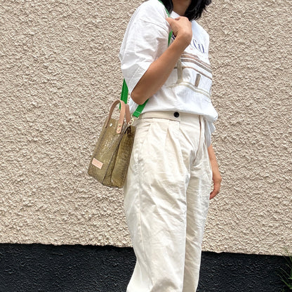 7月上旬発送予約＜新色＞Colored PVC(LeatherHandle)Pochette/🐊Crocodile Kahki Brown