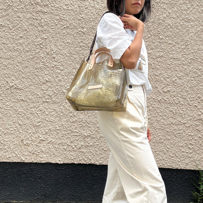 7月上旬発送＜新色＞Colored PVC(LeatherHandle)Tote L/ 🐊Crocodile Kahki Brown