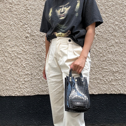 Colored PVC (Leather Handle) Pochette / 🐊 Crocodile Black