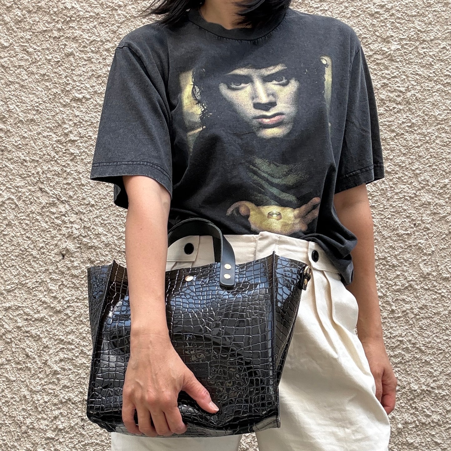 Limited stock) Early June Colored PVC (Leather Handle) Tote M / 🐊Crocodile Black