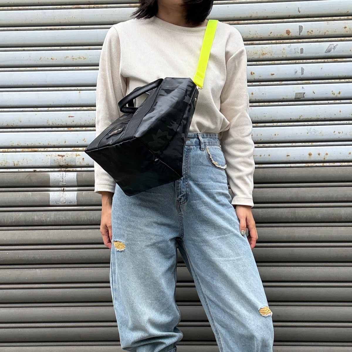 「耐久性に優れたスーパーファブリック」Tarpaulin（SQサイズ)カモフラージュ