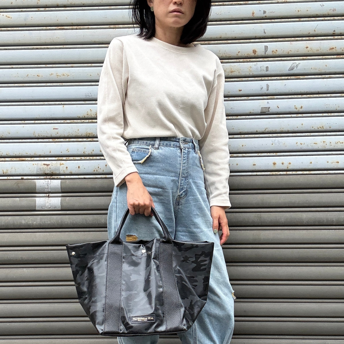 「耐久性に優れたスーパーファブリック」Tarpaulin（SQLサイズ)カモフラージュ