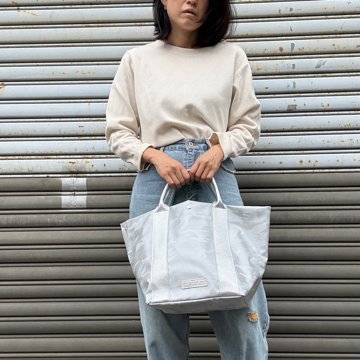 「耐久性に優れたスーパーファブリック」Tarpaulin（SQLサイズ)カモフラージュ