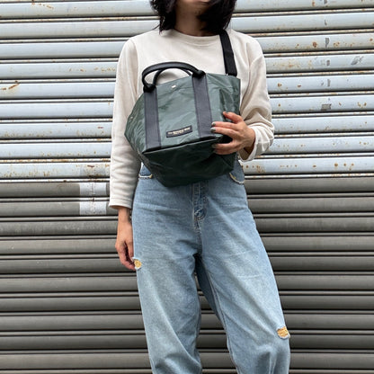 「耐久性に優れたスーパーファブリック」Tarpaulin（SQサイズ)カモフラージュ