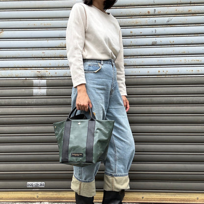 「耐久性に優れたスーパーファブリック」Tarpaulin（SQサイズ)カモフラージュ