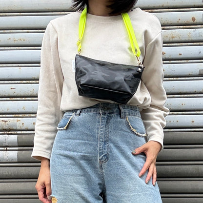 「耐久性に優れたスーパーファブリック」Tarpaulin（ポシェットS)カモフラージュ