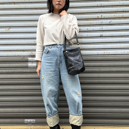 「耐久性に優れたスーパーファブリック」Tarpaulin（丸底ワンショルダーバッグ)カモフラージュ